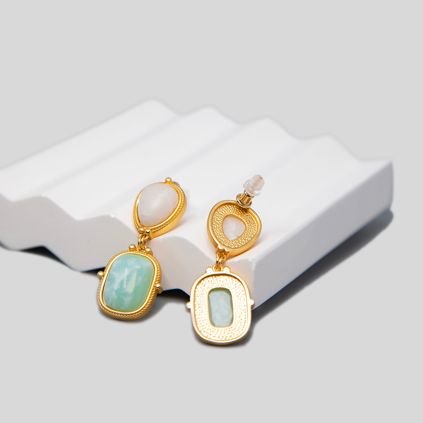 Retro Stone Earrings