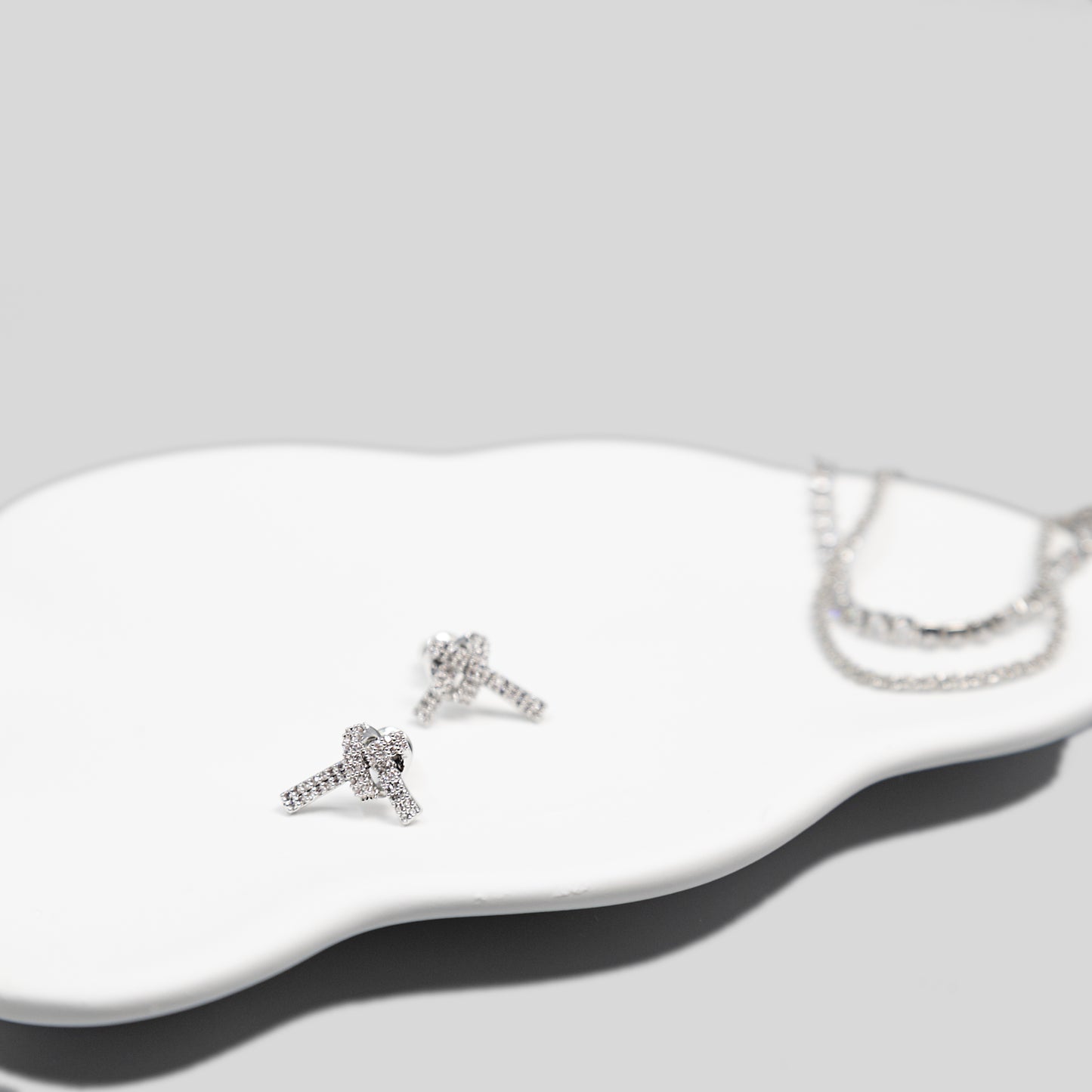 Sparkling Bow Earrings