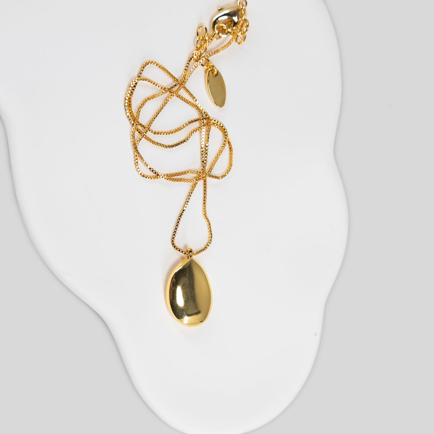 Mother-of-pearl Necklace