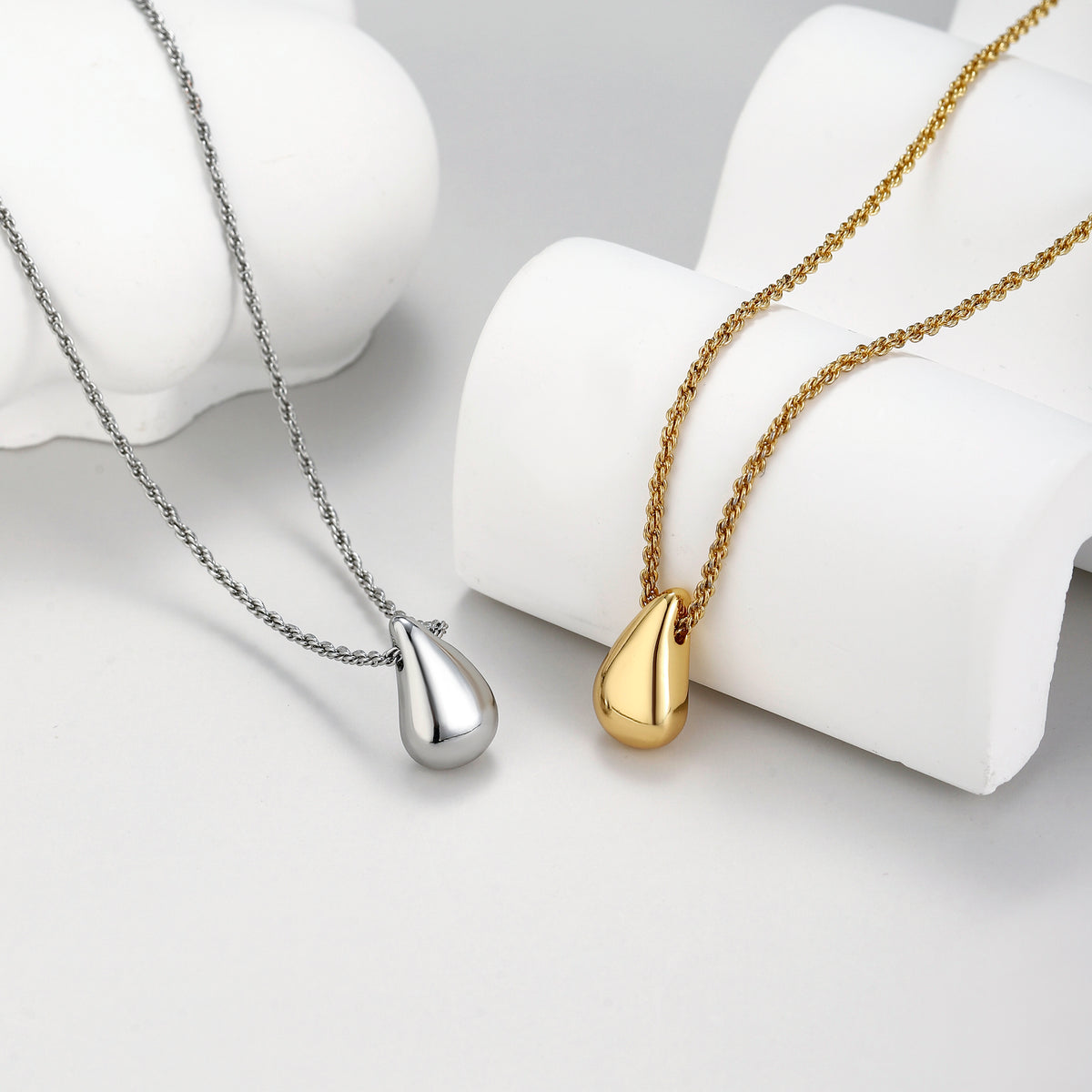 Teardrop Pendant Necklace